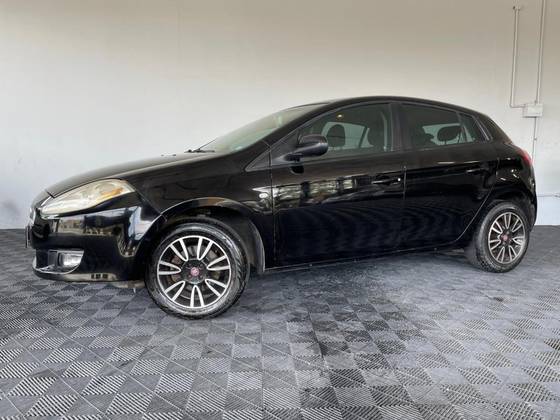 FIAT BRAVO 1.8 ESSENCE 16V FLEX 4P AUTOMATIZADO